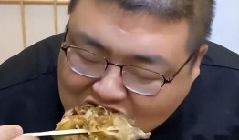 纽约网红吃瓜博主,揭秘都市生活背后的秘密