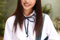 村上友梨在线观看,在线观看，揭开她独特魅力的神秘面纱