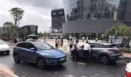经销商小鹏爆料事件视频,揭秘汽车行业潜规则